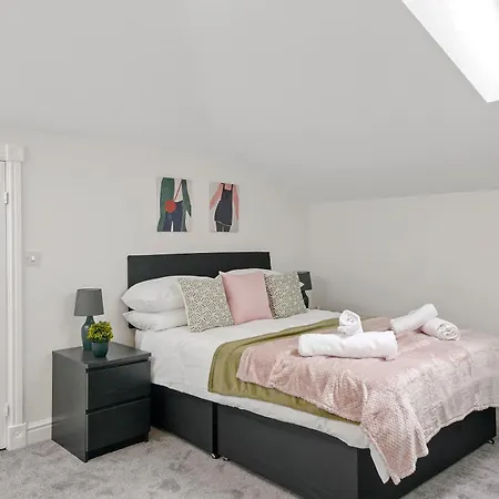 Apartament Stylish 3 Bedroom Duplex Penthouse In York